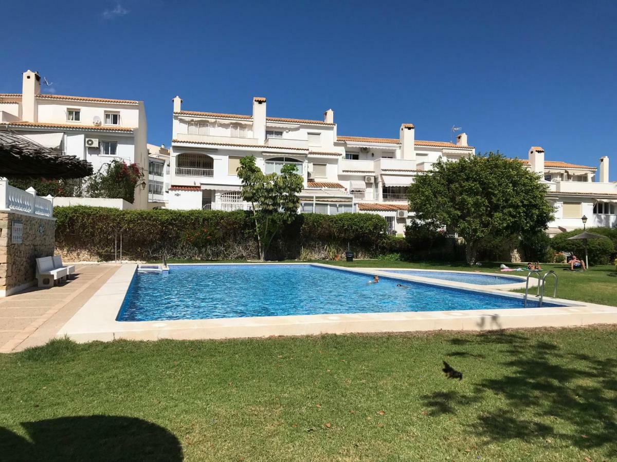 Bungalow Altea Junto Al Casco Antiguo, Piscina Y Barbacoa Exterior photo